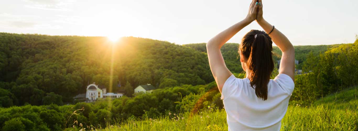 10-Yoga-Exercises-for-Healthy-Heart